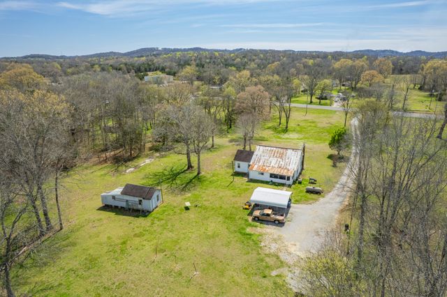 1768 Fayetteville Hwy, Belfast, TN 37019