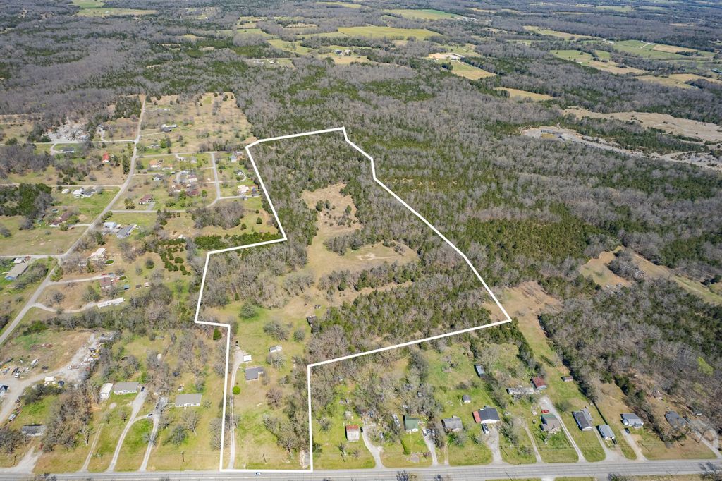 1768 Fayetteville Hwy, Belfast, TN 37019