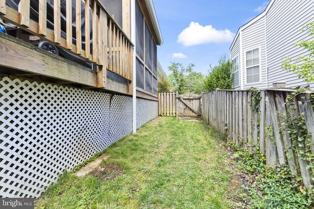 Image 34 of property listing at 847 MISSION VALLEY LN, Annapolis, MD 21401