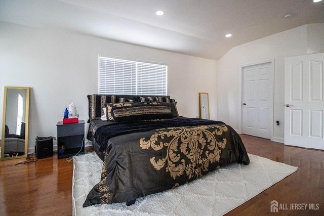 845 Woodbury Drive, Jackson, NJ 08527