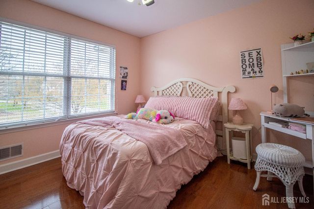 845 Woodbury Drive, Jackson, NJ 08527