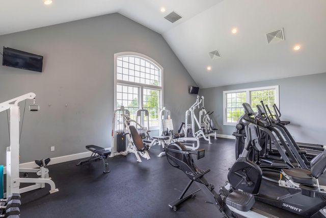 386 Stone Quarry Drive, Delaware, OH 43015