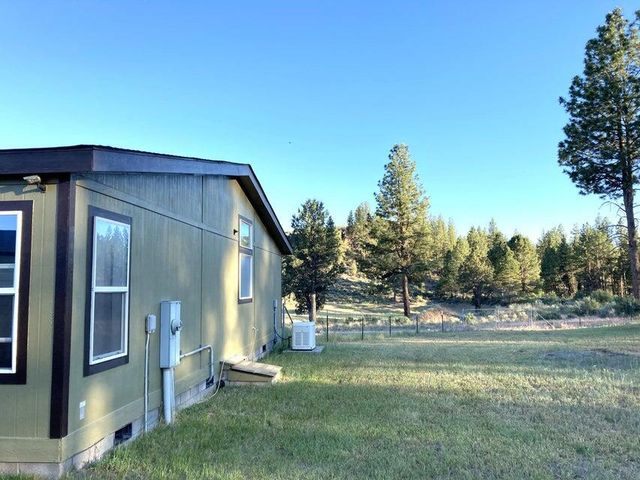 33341 Indian Lake Drive, Sprague River, OR 97639