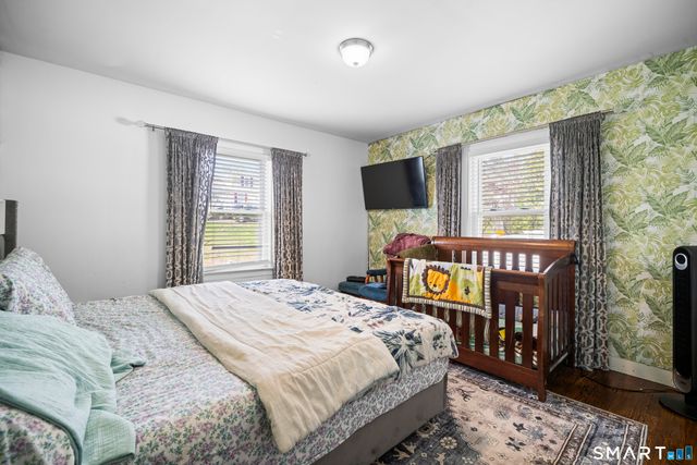 21 Highland Avenue, East Haven, CT 06512