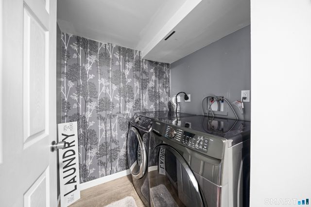 21 Highland Avenue, East Haven, CT 06512