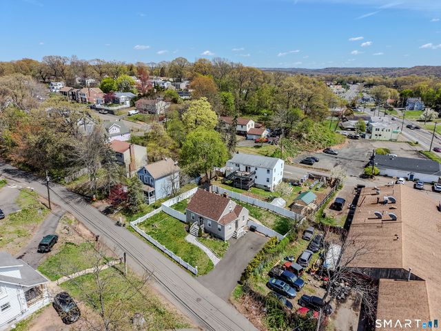 21 Highland Avenue, East Haven, CT 06512