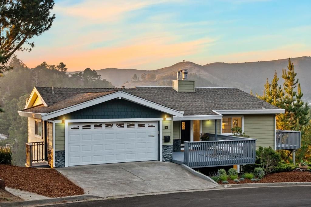 9 Humboldt Court, Pacifica, CA 94044