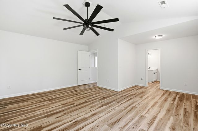 1017 Lake Jones Road, Leland, NC 28451