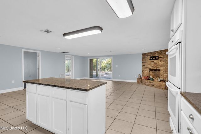 1616 Lewis Avenue, Biloxi, MS 39531