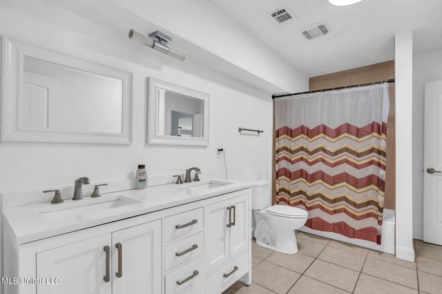 1616 Lewis Avenue, Biloxi, MS 39531