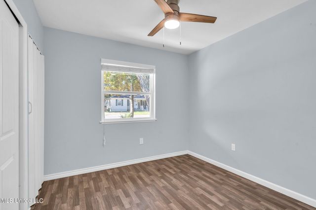 1616 Lewis Avenue, Biloxi, MS 39531