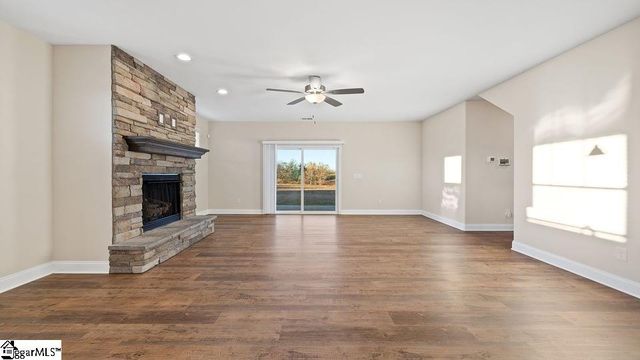 1181 Clearbrook Lane, Campobello, SC 29322