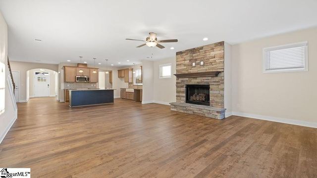 1181 Clearbrook Lane, Campobello, SC 29322