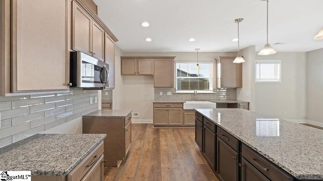 1181 Clearbrook Lane, Campobello, SC 29322