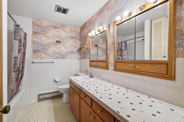 3513 37th Avenue NE, Saint Anthony, MN 55421