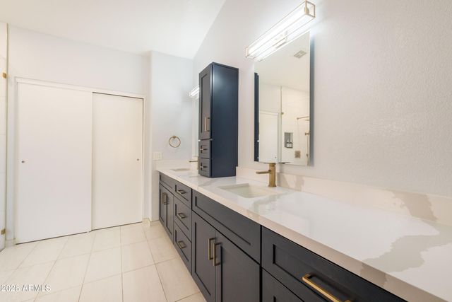 22527 N 74TH Avenue, Glendale, AZ 85310