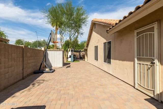 22527 N 74TH Avenue, Glendale, AZ 85310