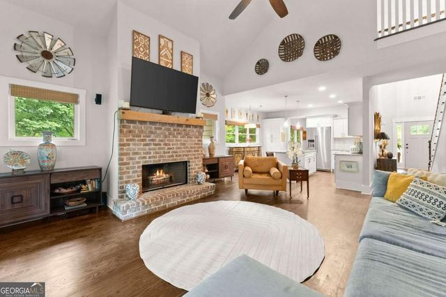5025 Fountain Spring Drive, Gainesville, GA 30506