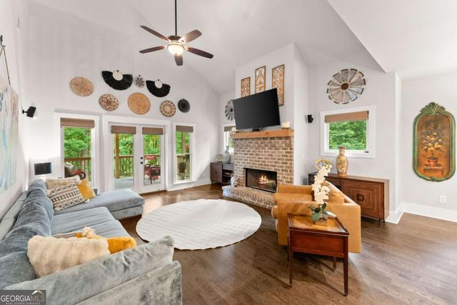 5025 Fountain Spring Drive, Gainesville, GA 30506