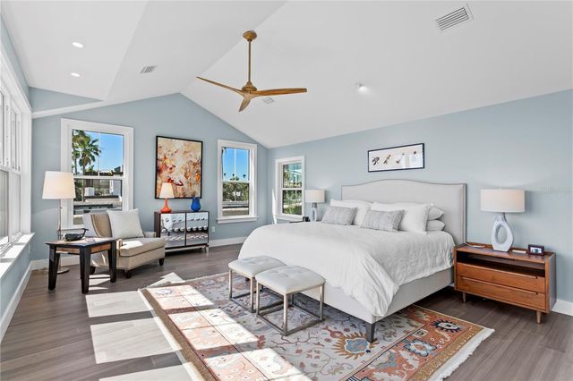 2903 PASS A GRILLE WAY, St Pete Beach, FL 33706