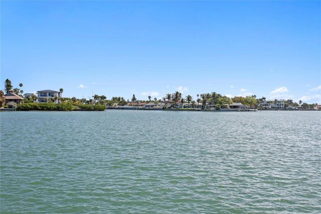 2903 PASS A GRILLE WAY, St Pete Beach, FL 33706