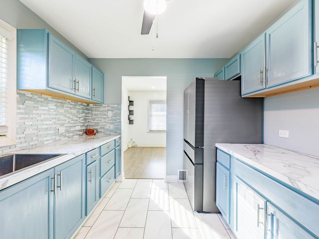 93 E 151st Street E, Harvey, IL 60426