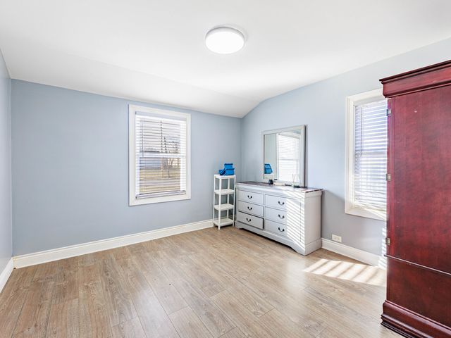 93 E 151st Street E, Harvey, IL 60426