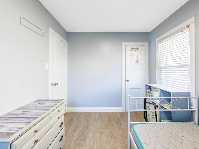 93 E 151st Street E, Harvey, IL 60426