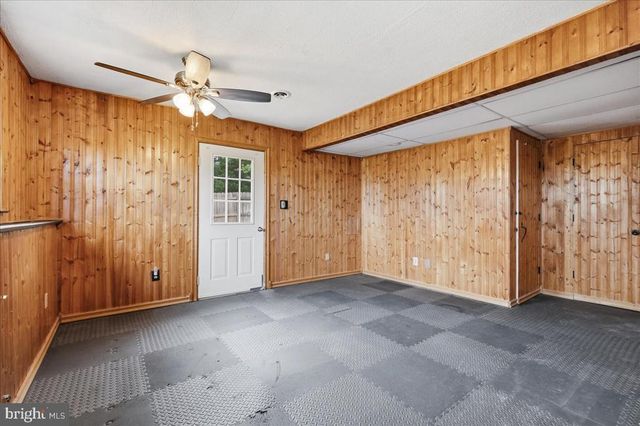 10405 GORDON RD, Spotsylvania, VA 22553