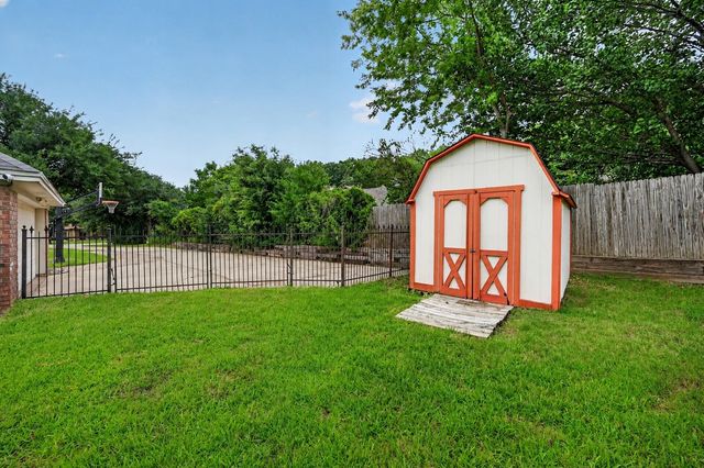 909 San Saba Drive, Southlake, TX 76092