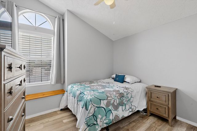 45 Castle Rock Road SE, Rio Rancho, NM 87124