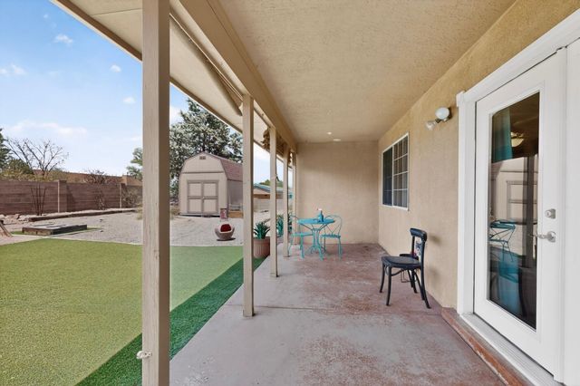 45 Castle Rock Road SE, Rio Rancho, NM 87124