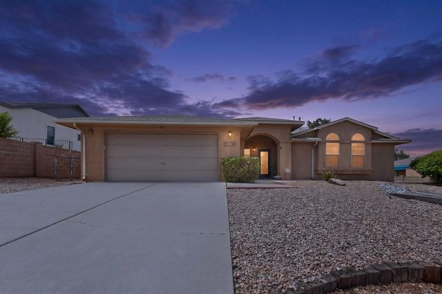 45 Castle Rock Road SE, Rio Rancho, NM 87124