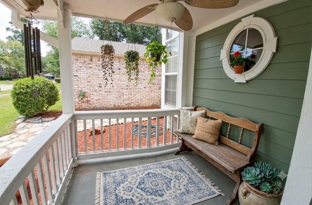 19603 Gamble Oak Dr Drive, Humble, TX 77346