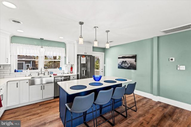 106 JEFFERSON ST, Colonial Beach, VA 22443