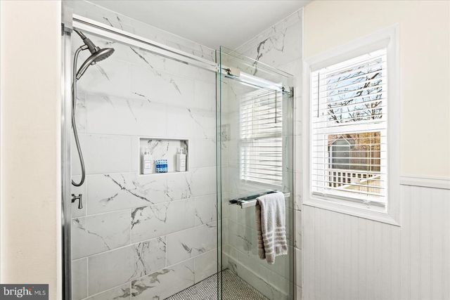 106 JEFFERSON ST, Colonial Beach, VA 22443