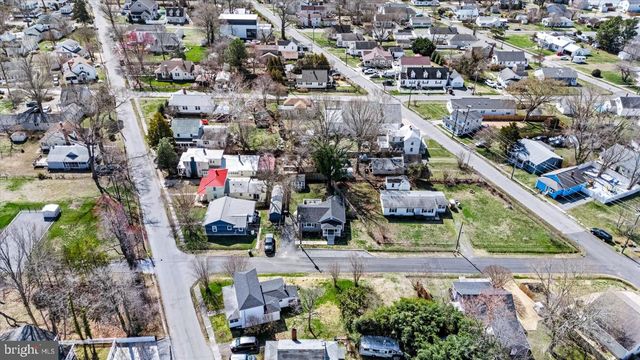 106 JEFFERSON ST, Colonial Beach, VA 22443