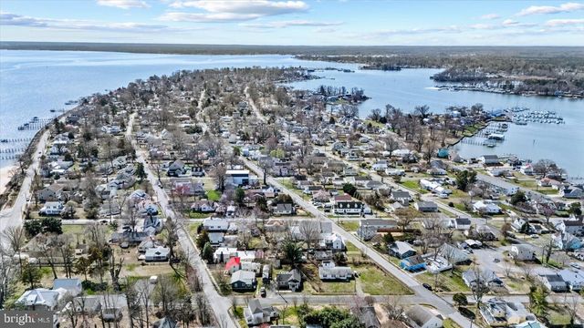 106 JEFFERSON ST, Colonial Beach, VA 22443