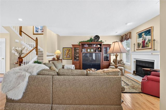 1046 Collection Creek WAY, Virginia Beach, VA 23454