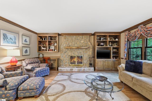 123 Sandpiper Lane, Greenville, SC 29607