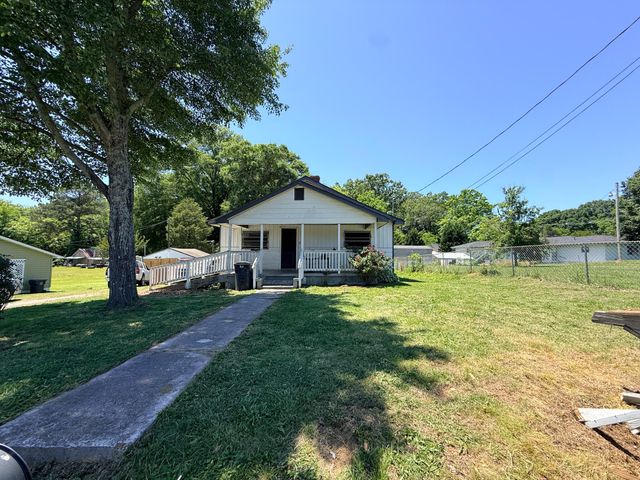 408 Chestnut Street, Lafayette, GA 30728