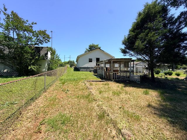 408 Chestnut Street, Lafayette, GA 30728