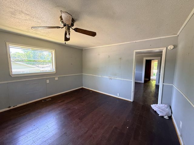 408 Chestnut Street, Lafayette, GA 30728