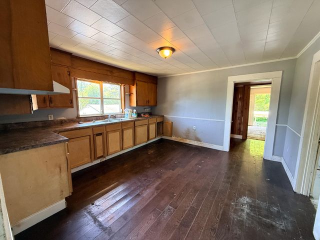 408 Chestnut Street, Lafayette, GA 30728