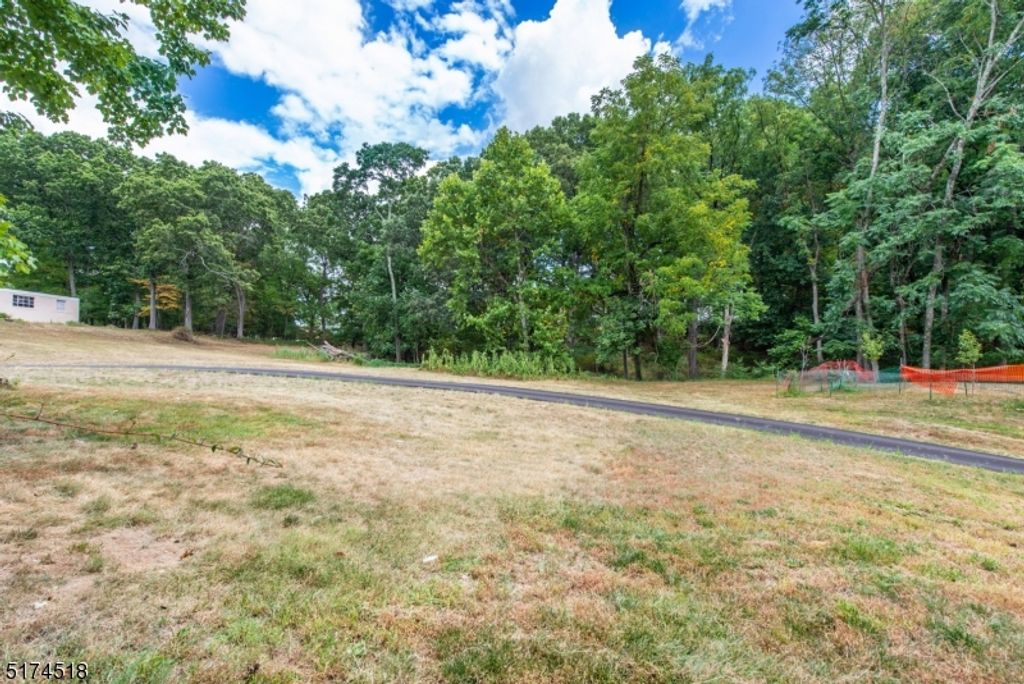 730 Hamburg Tpke, Wayne Twp., NJ 07470 — exterior