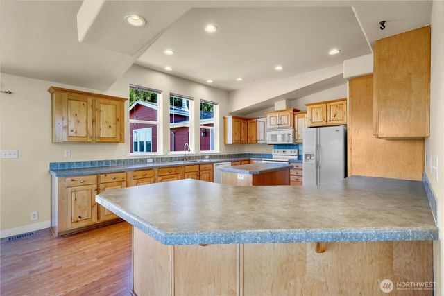 4004 Brown Road, Ferndale, WA 98248