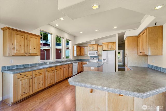4004 Brown Road, Ferndale, WA 98248