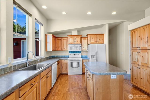 4004 Brown Road, Ferndale, WA 98248