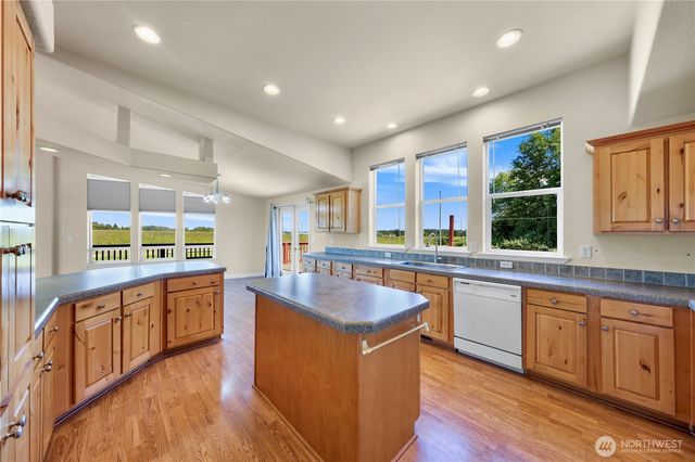 4004 Brown Road, Ferndale, WA 98248