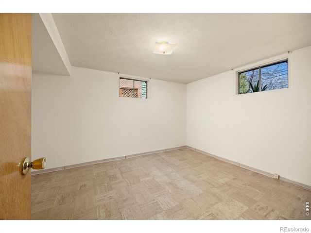 1542 Collyer Street, Longmont, CO 80501